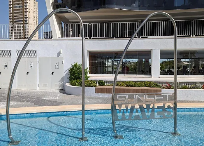 Sunset Waves Sea & Sky Apartamento