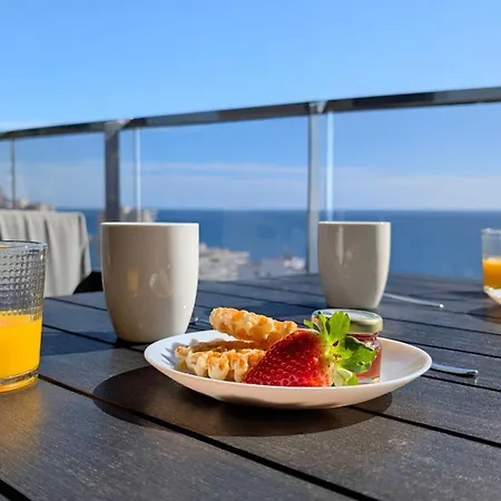 Sunset Waves Sea & Sky Апартаменты Бенидорм